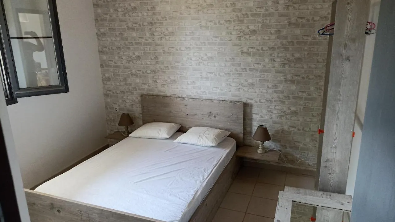 Poseidon Room'S Vourvourou Grecia